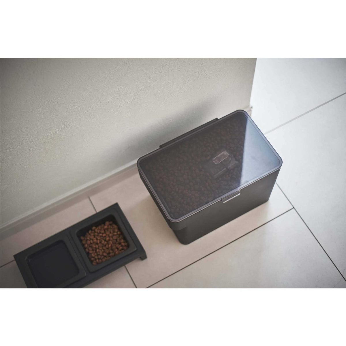 Airtight Pet Food Container U224534