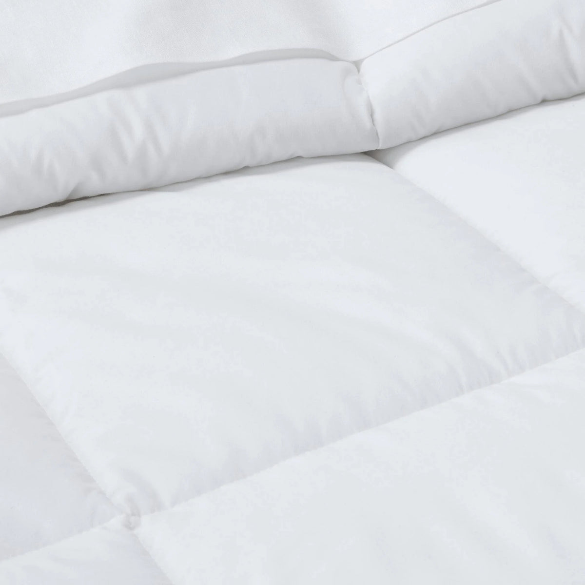 Down Alternative Comforter O651847