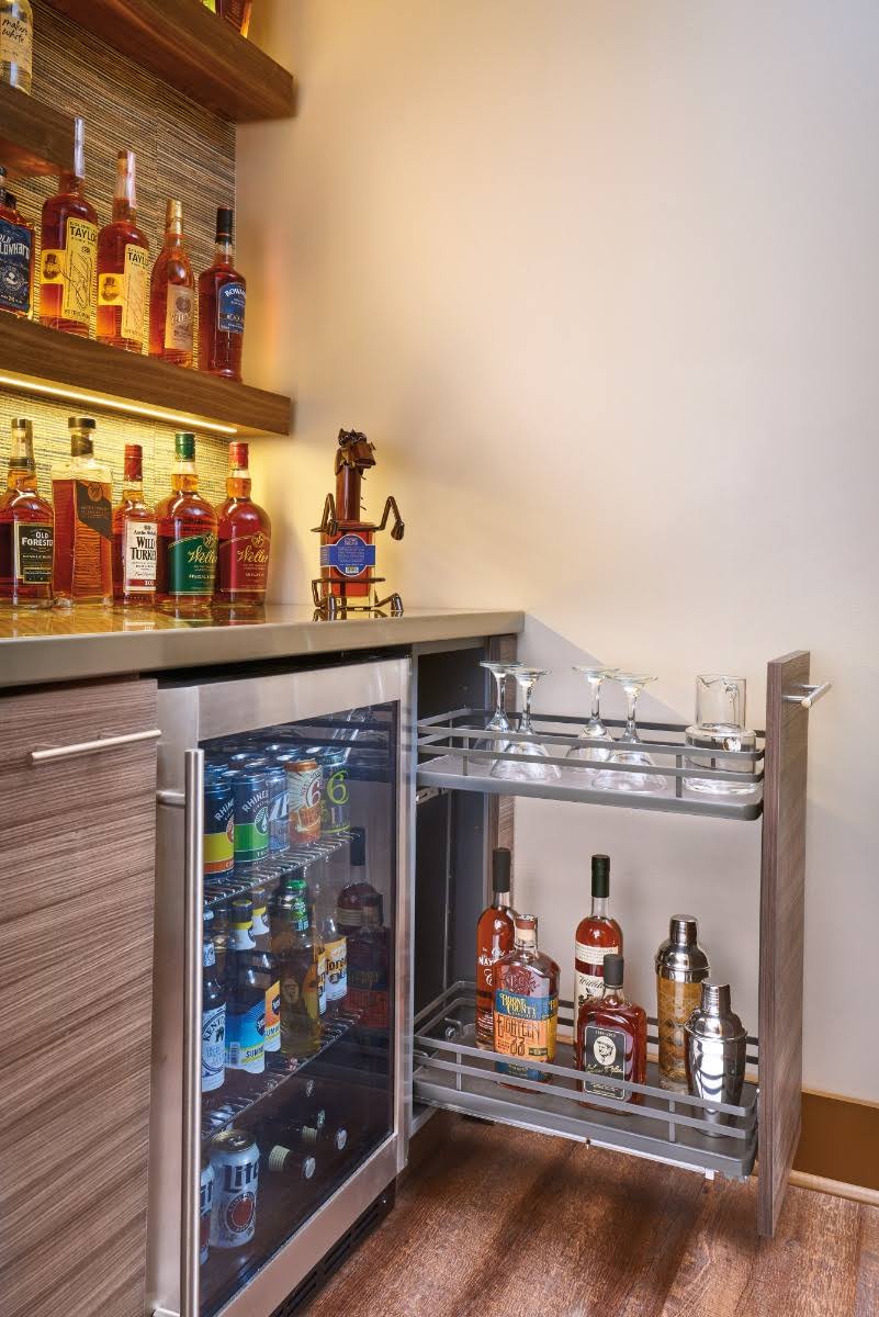 Gray Wire Pull Out Pantry F822