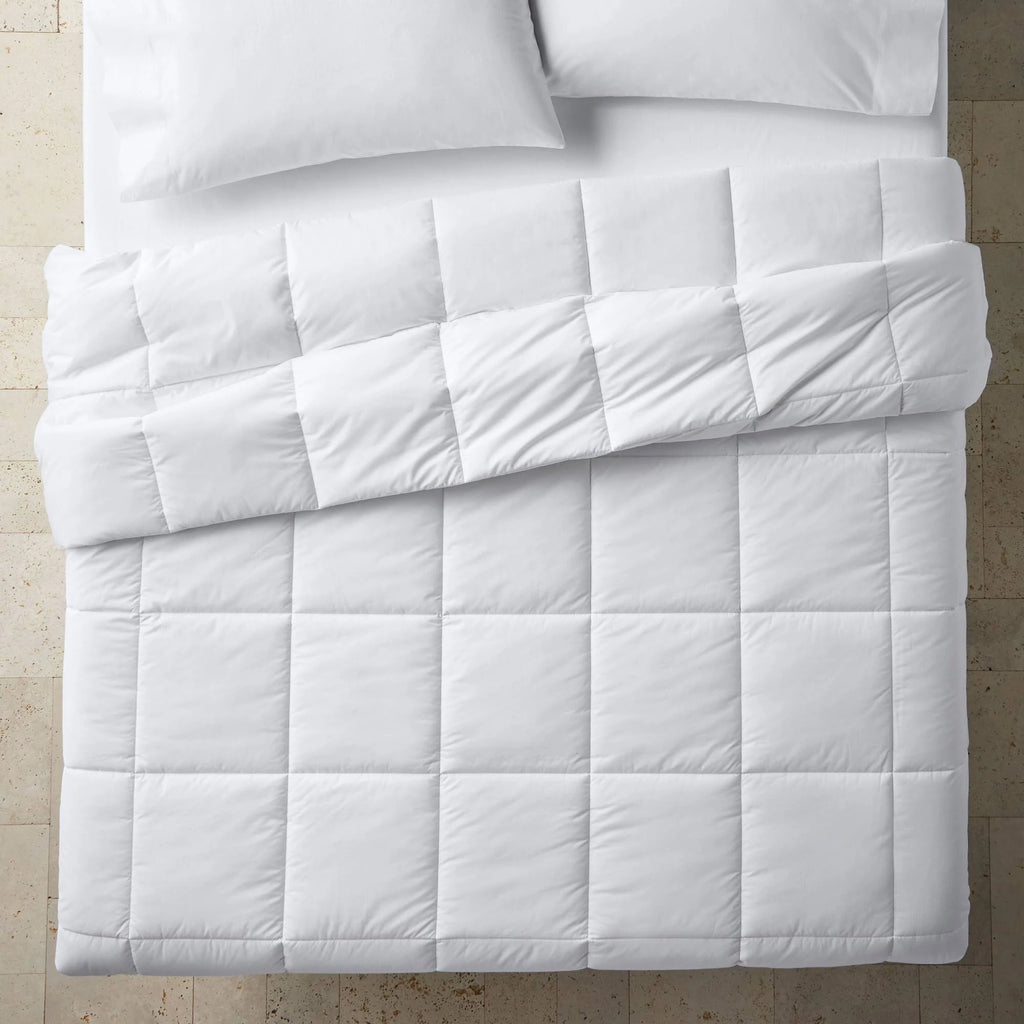 Down Alternative Comforter O651847