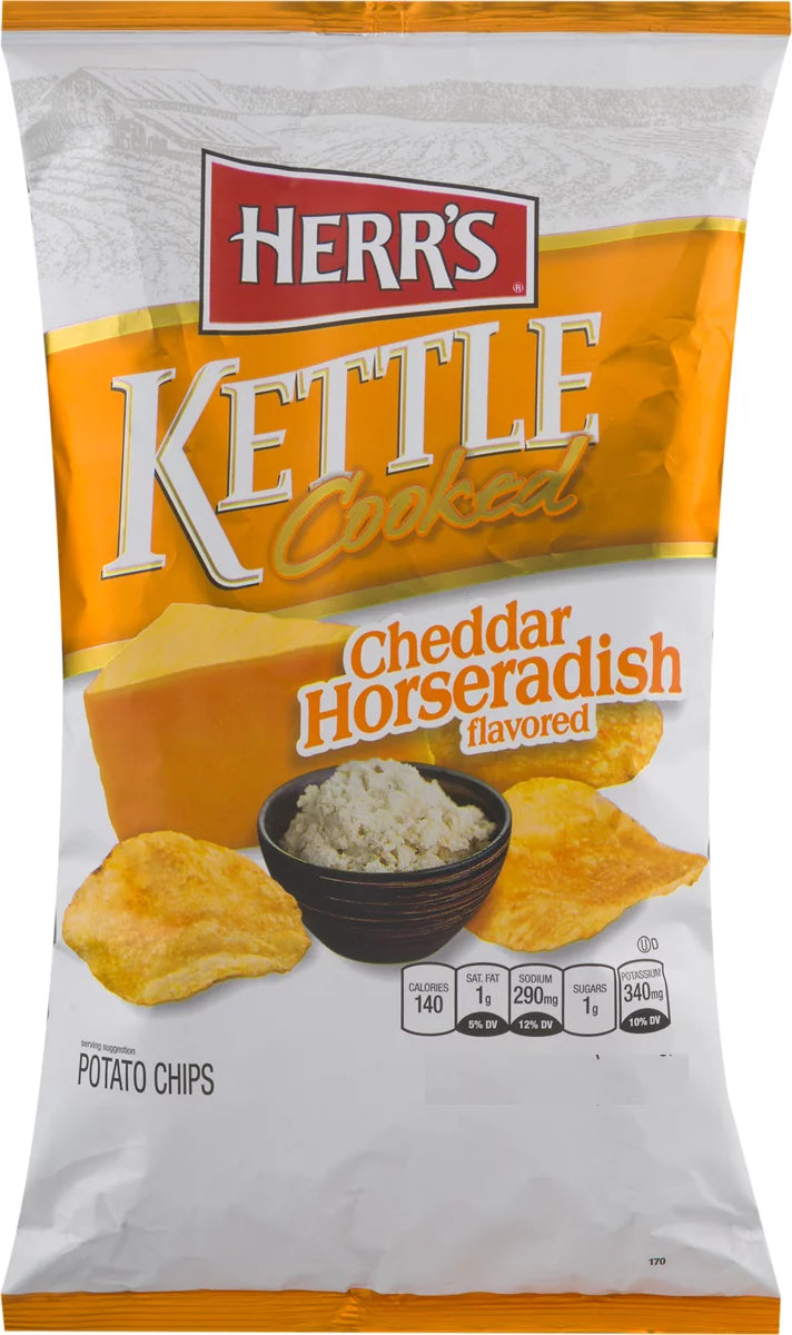 Kettle Cooked Cheddar Horseradish Potato Chips 7.5 oz Y500