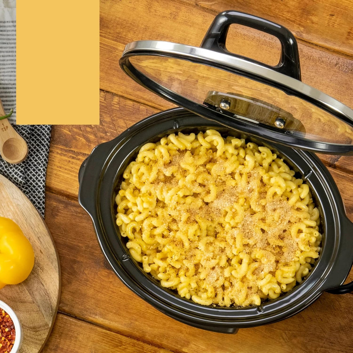 4.5-Quart Black Slow Cooker B2476