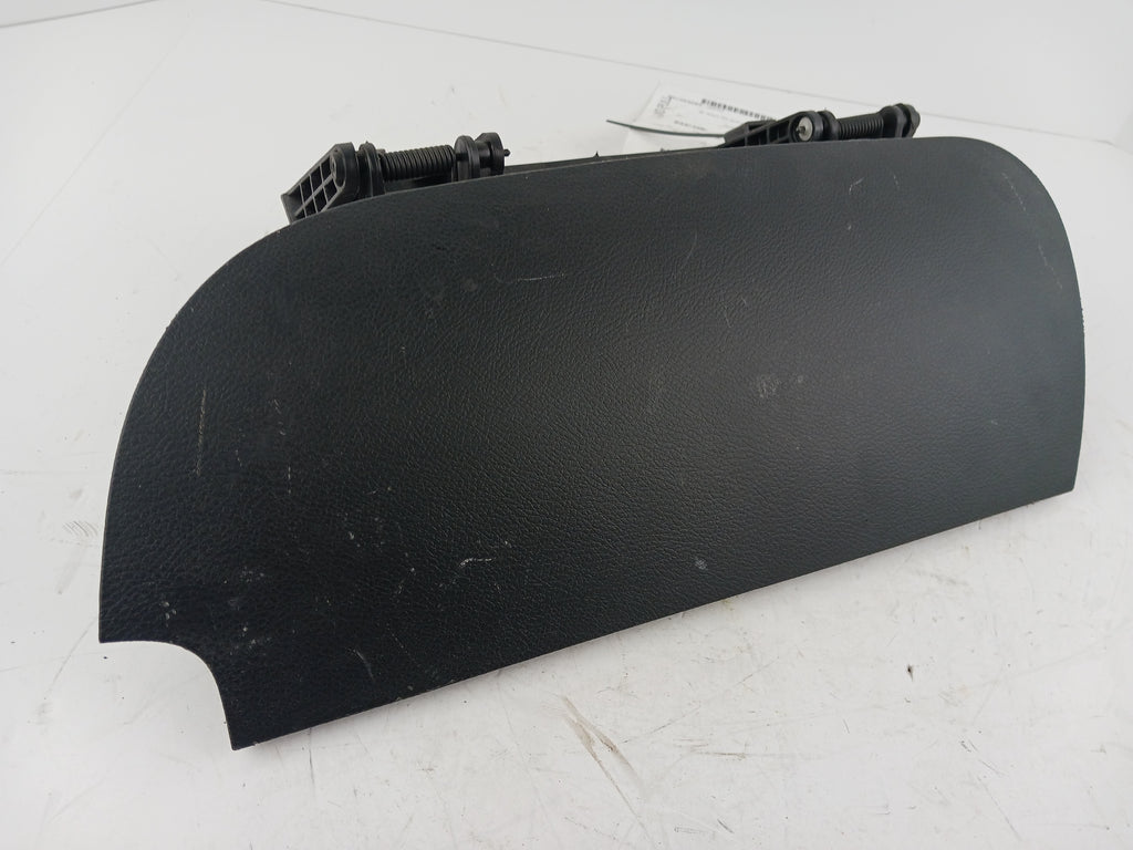 Upper Glove Box Assembly L752107