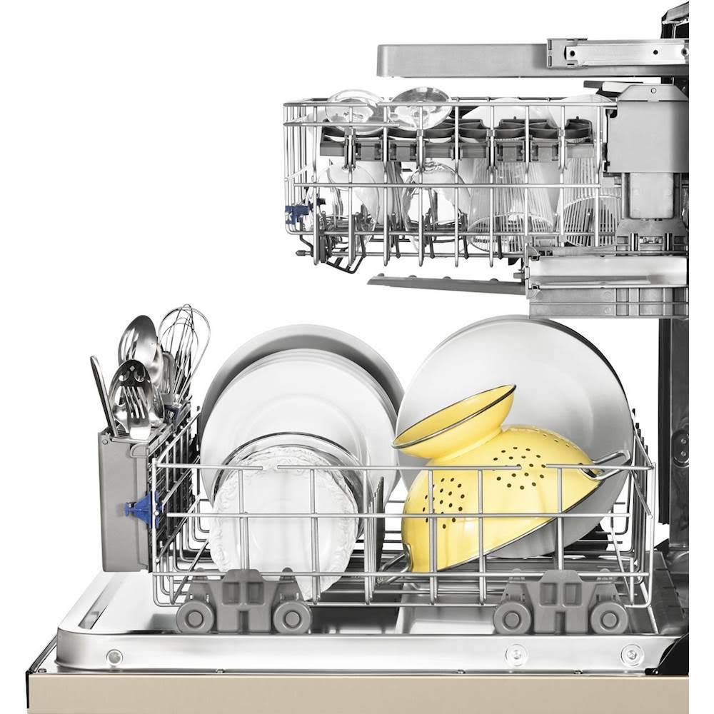 Sunset Bronze Built-in Dishwasher I922