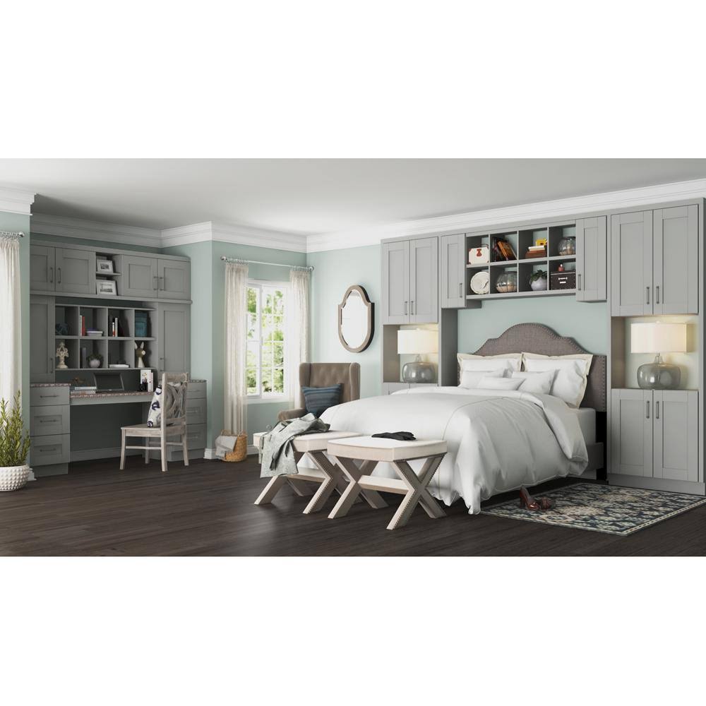 Shaker Assembled Pantry Kitchen Cabinet in Dove Gray Y7874