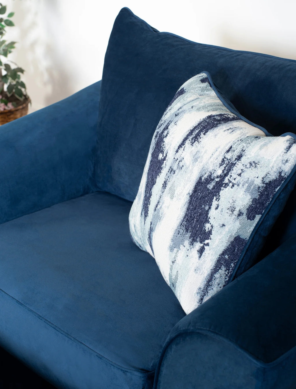 Navy Blue Fabric Armchair M839776