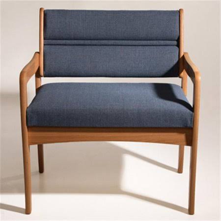 Bariatric Guest Chair in Light Oak - Powder Blue, Size: 28 W x 16.5 D x 14.5 H F45634
