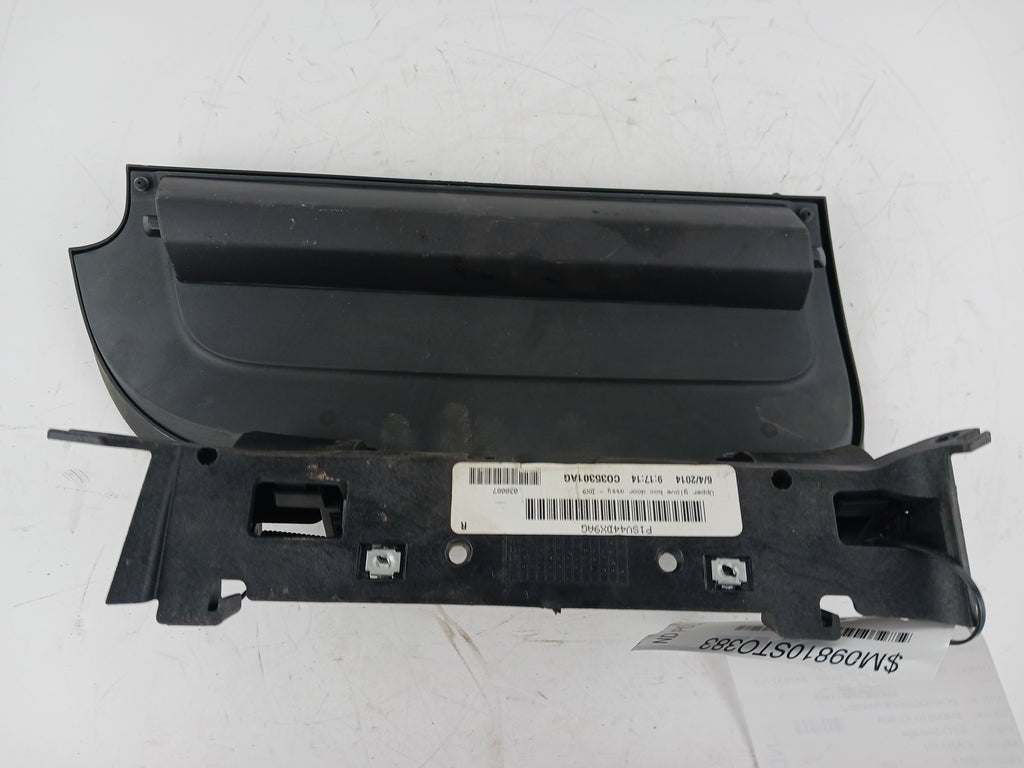 Upper Glove Box Assembly L752107