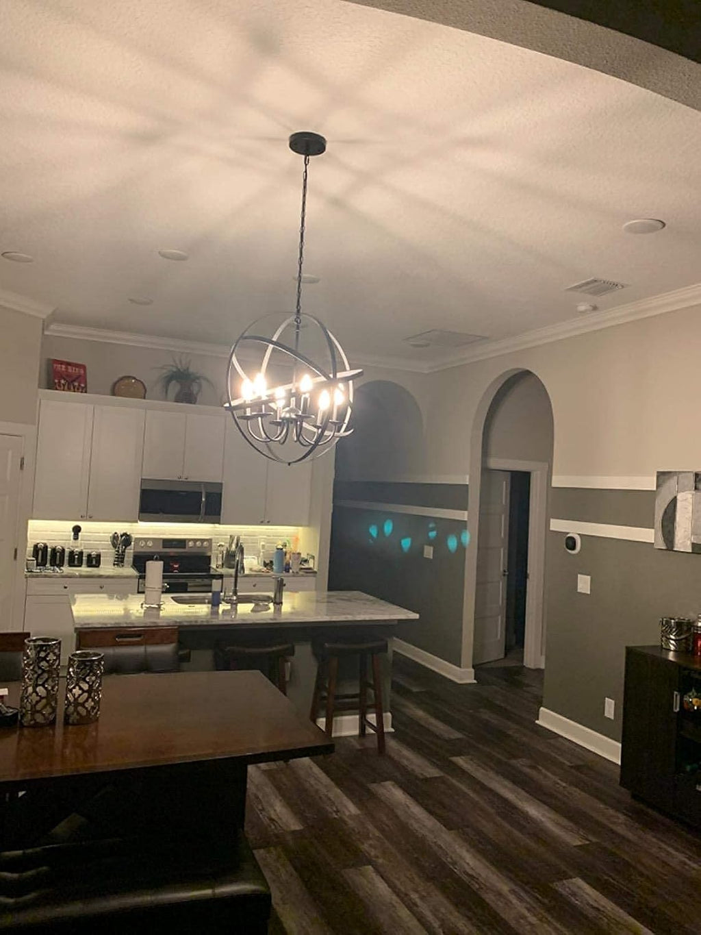 Black 6-Light Farmhouse Chandelier with Spherical Shade O438