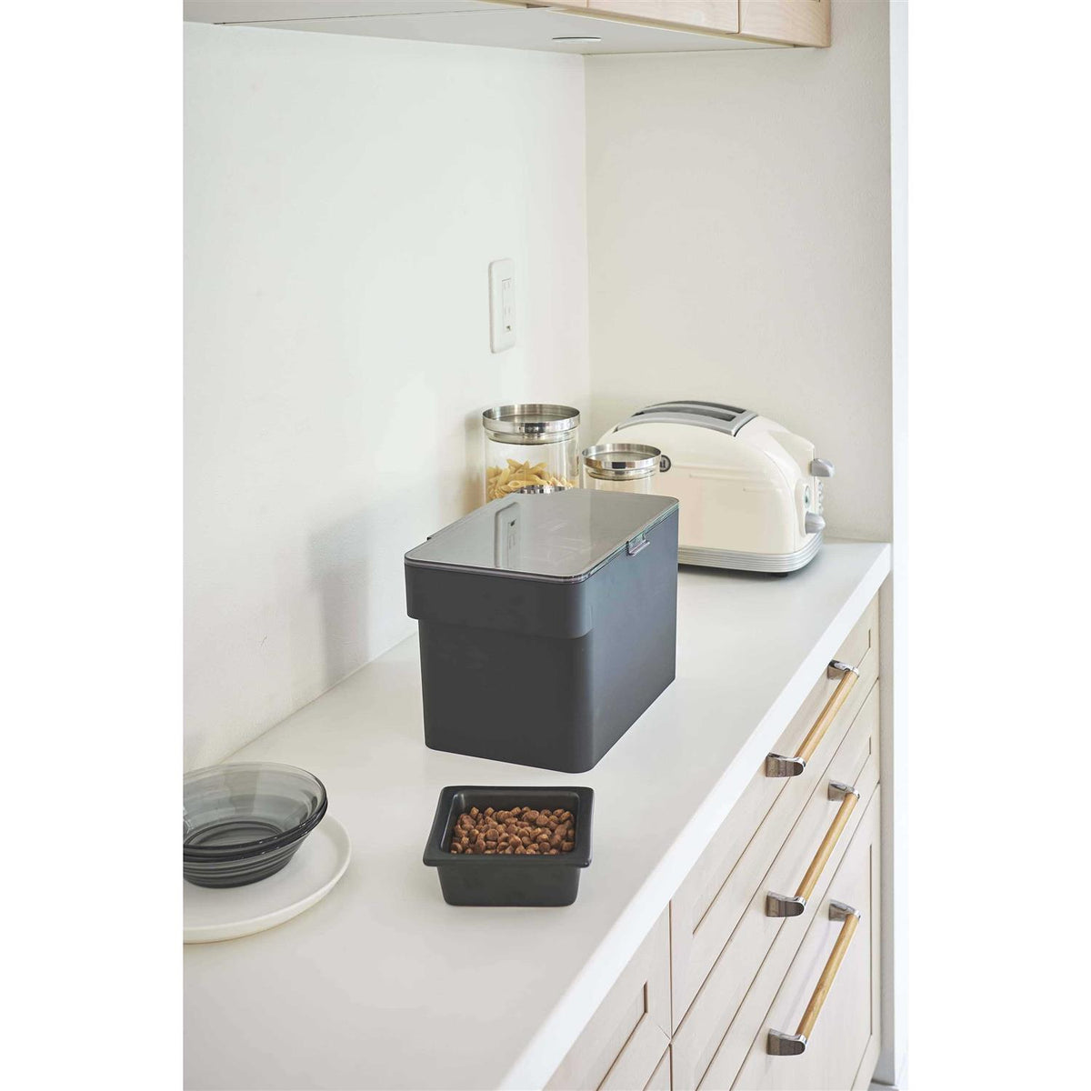 Airtight Pet Food Container U224534
